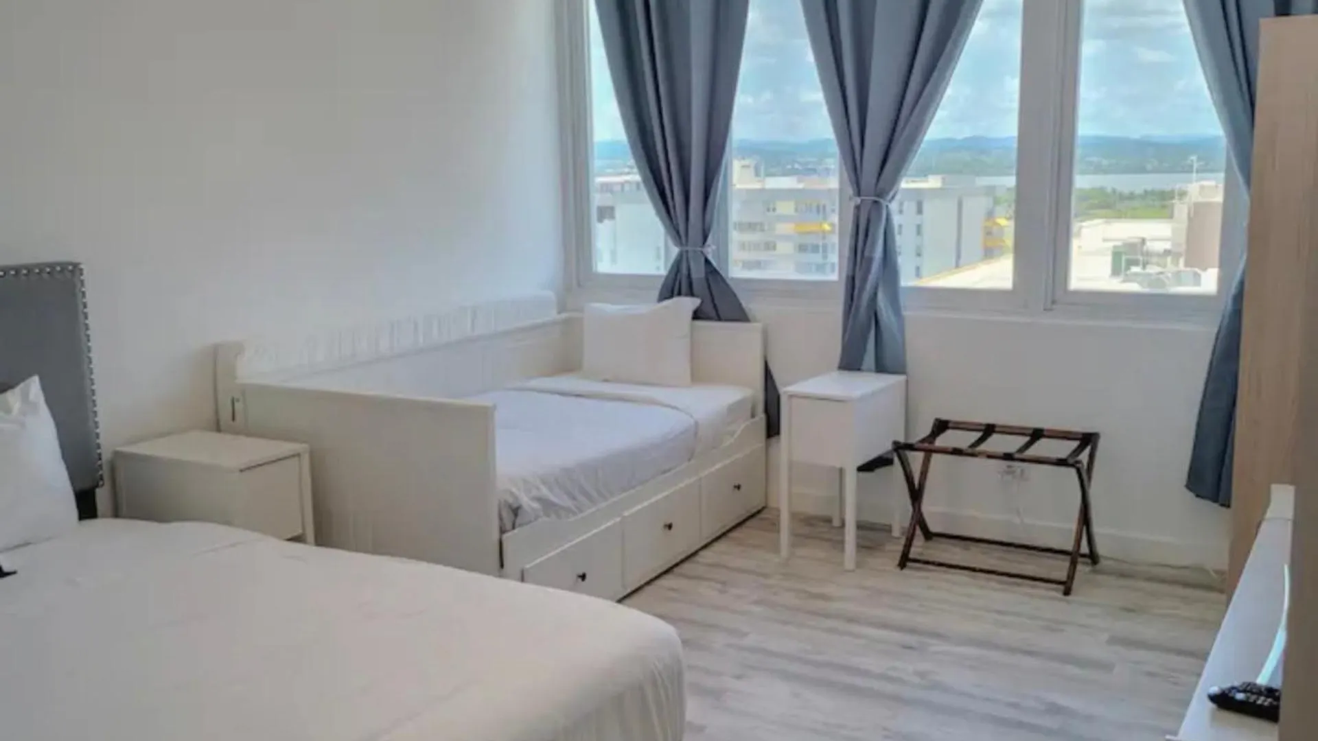 סן חואן Apartamentos Luxury Carolina Pr מלון דירות סן חואן